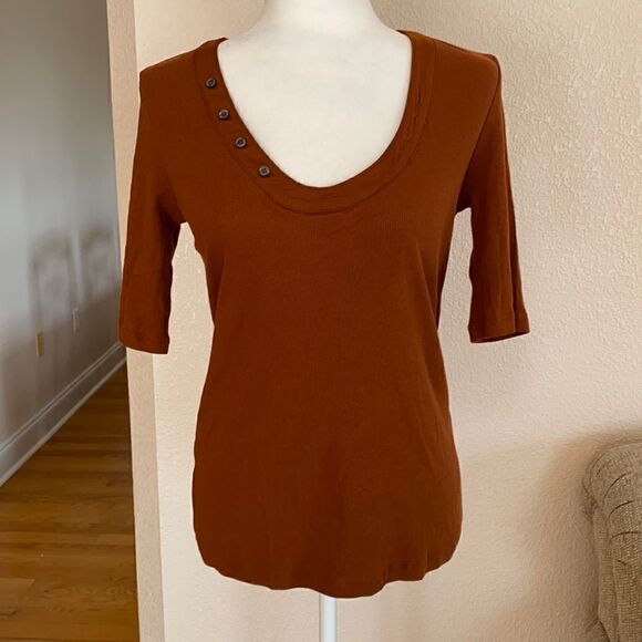 Banana Republic Blouse    - Picture 1 of 9